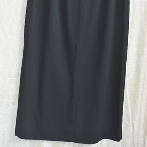 Elegant Black Women's Skirt